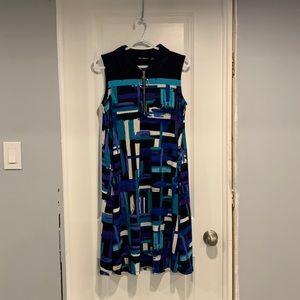 Nina Leonard, Sleeveless Printed, Trapeze, Dress.